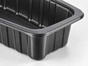 Thermoformed food tray corner wall thickness